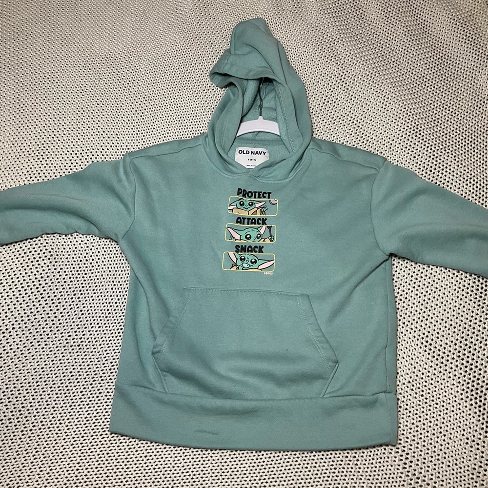 KIDS OLD NAVY SWEATER SIZE SMALL 6-7